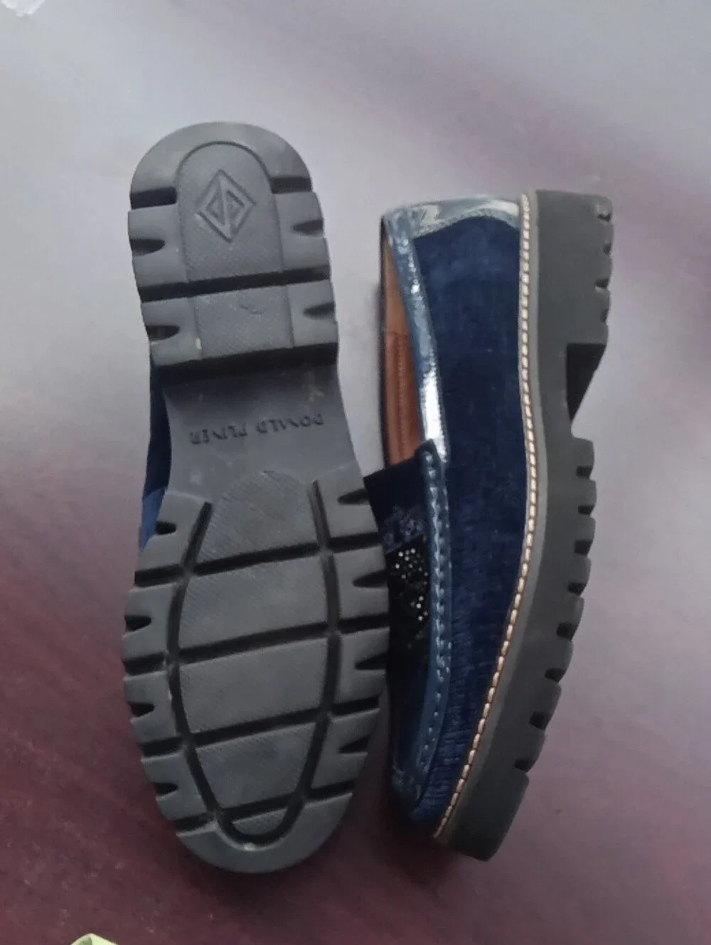 Donald J. Pliner Men’s Navy Velvet Embroidered Crest Loafers